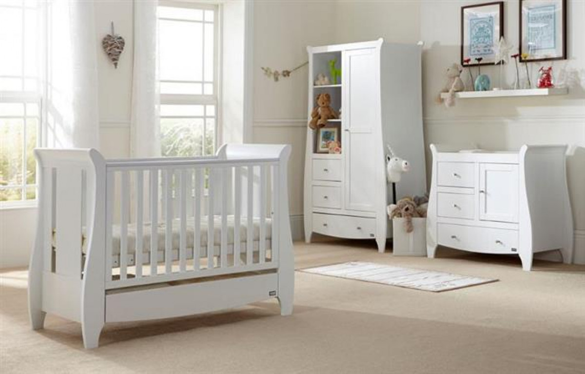 Tutti Bambini – Set patut Lucas Alb + salteluta pentru bebelusi  3
