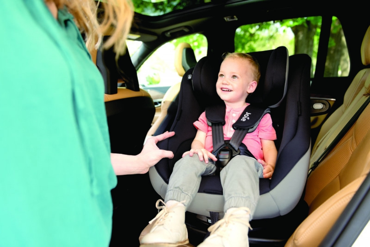 Joie - Scaun auto Spin Safe cu ISOFIX, Black Pepper, 0-18 kg 13